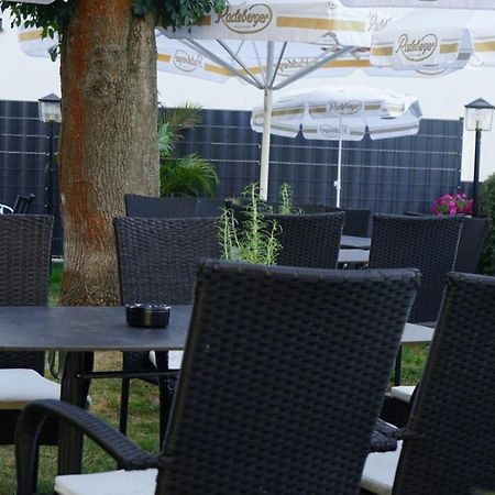 Gasthaus Schoene Aussicht Usingen Exteriör bild